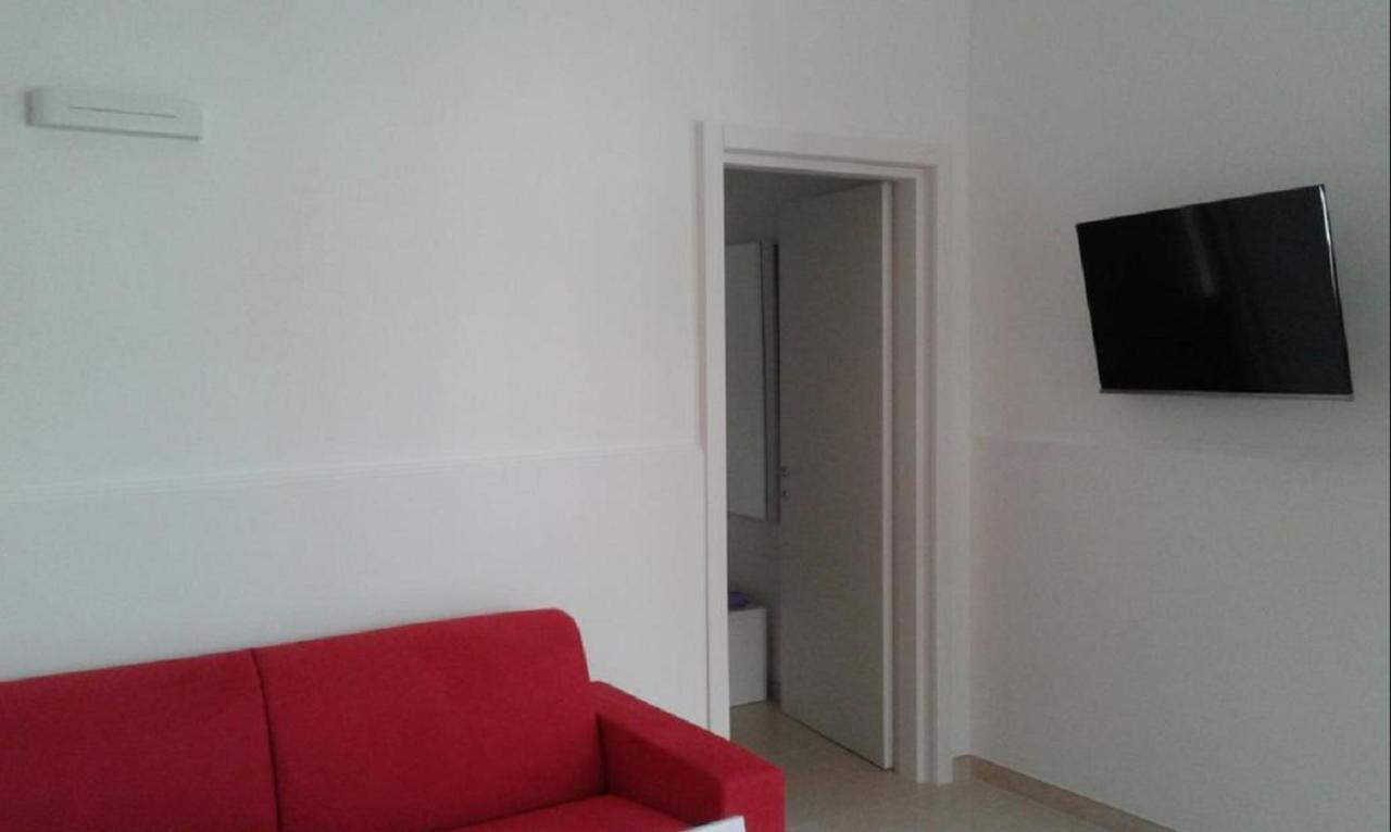 Malvarosa Apartments Porto Cesareo Buitenkant foto